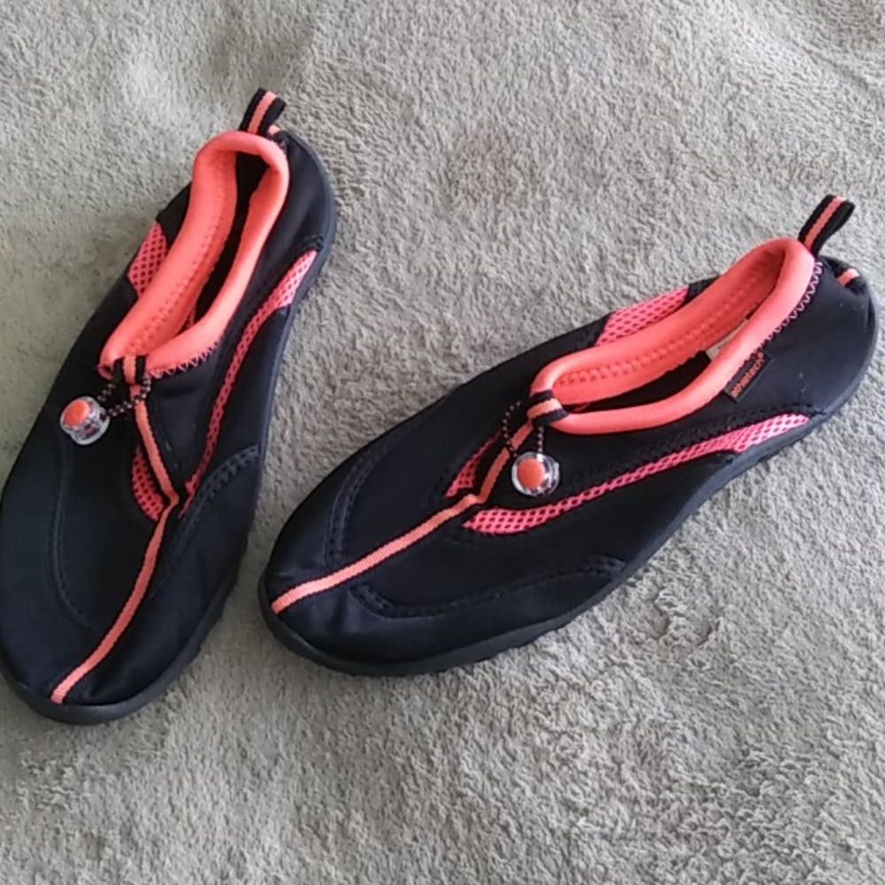 Athletech swim shoes